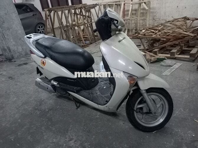 Cần bán xe Honda lead.do ko có nhu cầu sử dụng đến