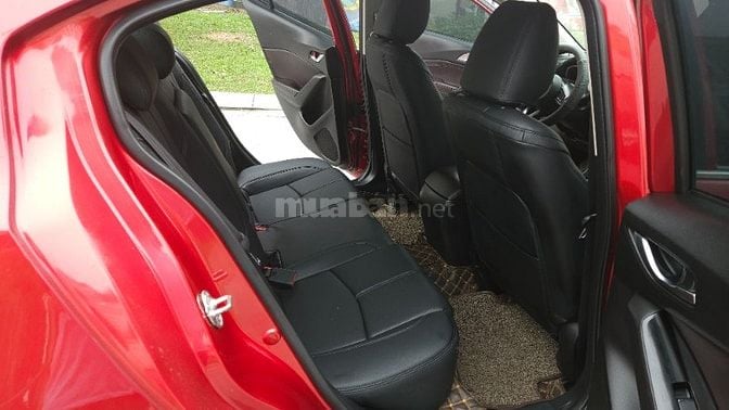 Chính chủ bán masda 3 sx 2019.đã chạy 7v. Cam kết ko va chạm máy nguyê
