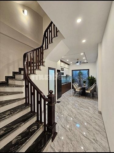 BÁN NHÀ SÀI ĐỒNG – LONG BIÊN – HÀ NỘI Diện tích: 49.1m² – Mặt tiền: 4m