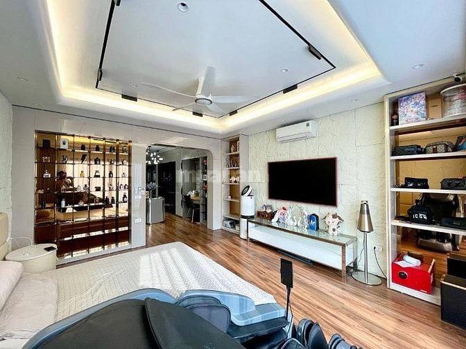 Nhà Đẹp Ô Tô Trong Nhà Nguyễn Đức Cảnh 61m, 7 tầng, mt 4.4m, giá 23 tỷ