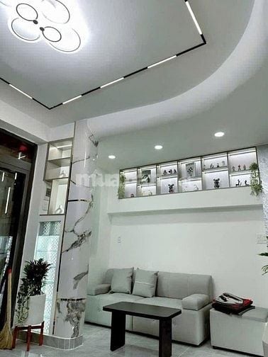 Cho con đi du học bán nhanh nhà Tăng Bạt Hổ, Bình Thạnh - 2,170 tỷ