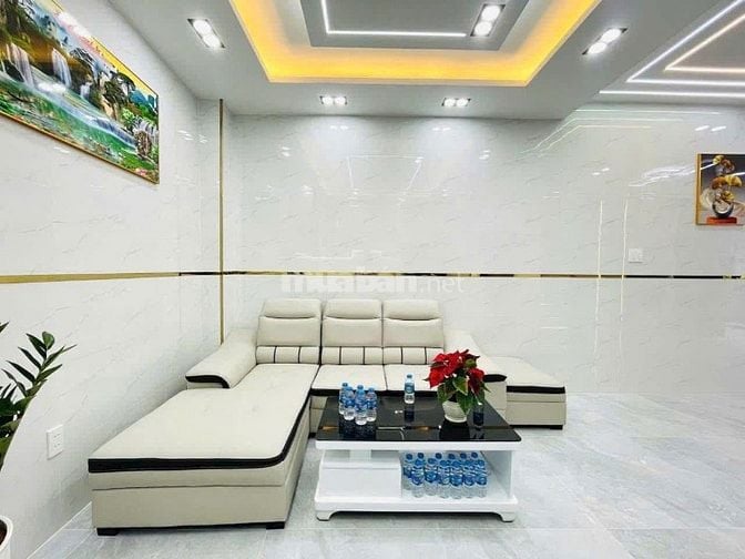 Nhà 4,5 x9 đúc 1 trệt 1 lầu hẻm 4m đường Quang Trung phường 11 gò vấp 