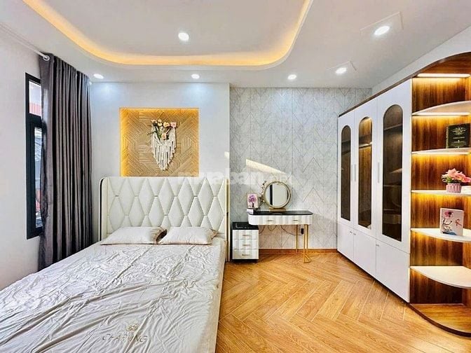 Chú Sáu bán nhà 40m2 Lê Hồng Phong,Q5.Gần Bệnh Viện Nhiệt Đới.Hẻm 6m.