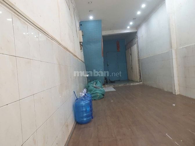 Cho thuê nhà mặt tiền kinh doanh đường Nguyễn Trãi, Phường 7, Quận 5