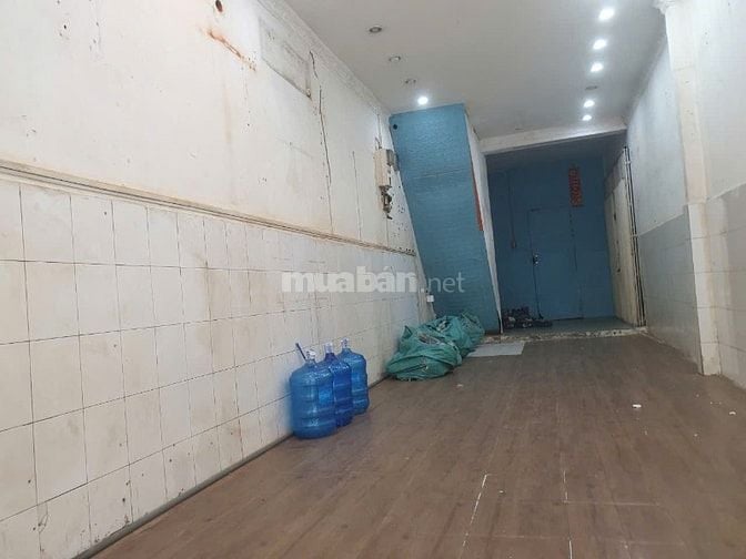 Cho thuê nhà mặt tiền kinh doanh đường Nguyễn Trãi, Phường 7, Quận 5