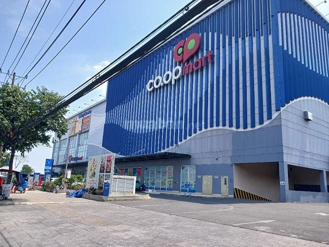 Tuyển 9 Nhân Viên Trực Quầy Bán Hàng, Thu Ngân, Tạp Vụ tại TPHCM