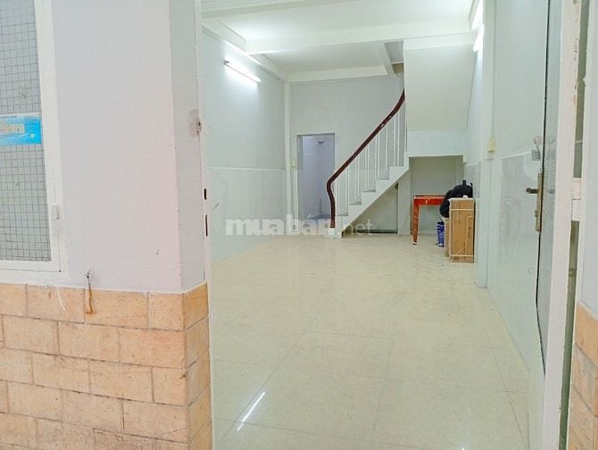 Cho thuê Nhà nguyên căn Kỳ Đồng, P.9, Q3, 1 trệt, 1 lầu, 1 gác lửng