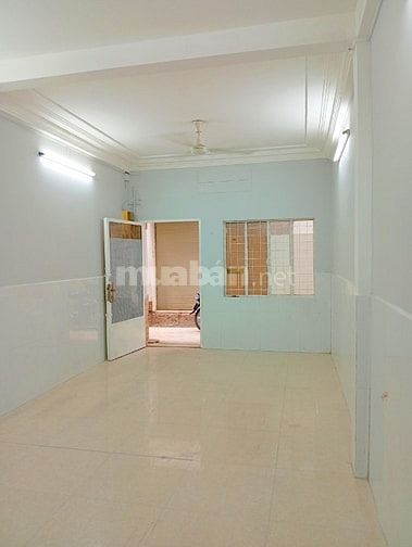 Cho thuê Nhà nguyên căn Kỳ Đồng, P.9, Q3, 1 trệt, 1 lầu, 1 gác lửng