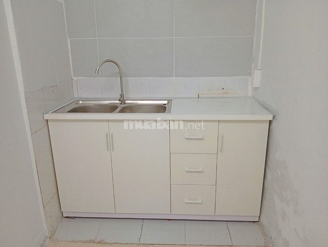 Cho thuê Nhà nguyên căn Kỳ Đồng, P.9, Q3, 1 trệt, 1 lầu, 1 gác lửng