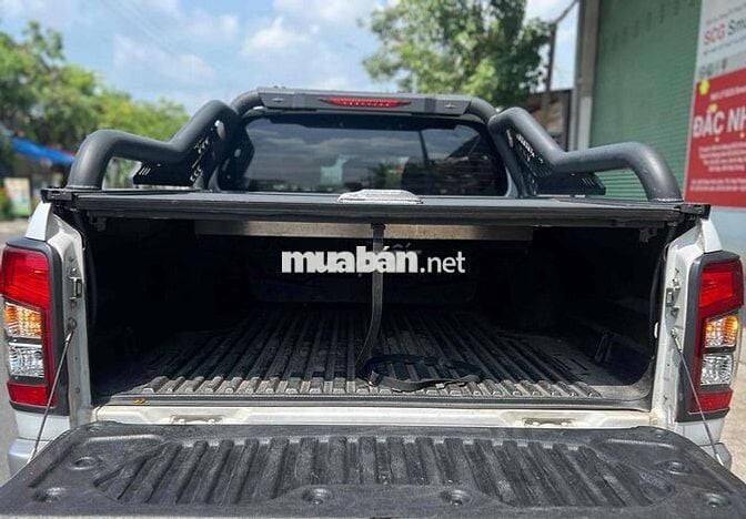 Mitsubishi Triton 2021 4x2 AT Mivec Premium 75N KM