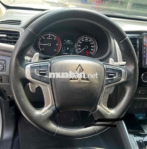 Mitsubishi Triton 2021 4x2 AT Mivec Premium 75N KM