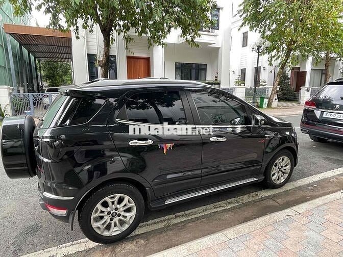 Ford EcoSport 2015 1.5L Titanium AT - 85000 km