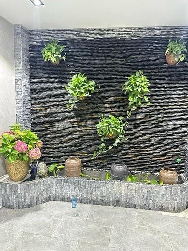 BÁN NHÀ NGỌC LÂM 8 TẦNG – NGÕ RỘNG 10M, THANG MÁY, NỘI THẤT CAO CẤP – 