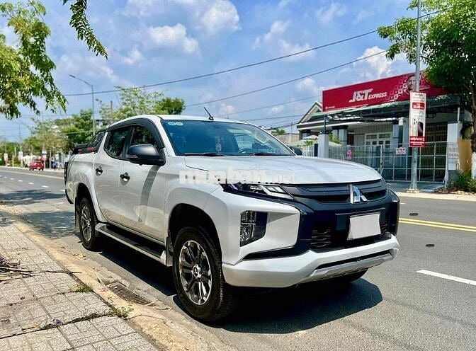 Mitsubishi Triton 2021 4x2 AT Mivec Premium 75N KM