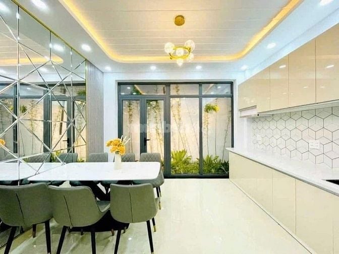 NHÀ NGỘP BÁN GẤP!Đường Duy Tân Phường 15 Phú Nhuận,DT:52,2m2/3.850 Tỷ