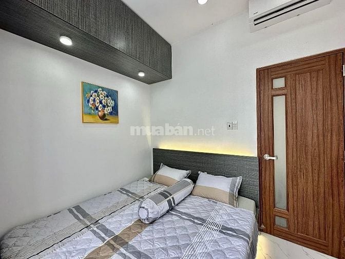 Bán nhà xe hơi đường Đông Hồ, Tân Bình. Thông ra Lạc Long Quân