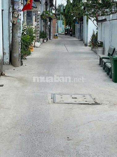 Bán nhà 5*17m 3pn 2wc. Hẻm bự Thới Tam Thôn và Thị Trấn HM