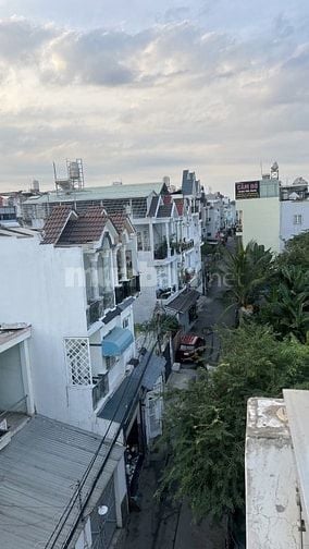 🌟 NHÀ BÈ GẦN CHỢ PHÚ XUÂN - SÁT VÁCH QUẬN 7 🚗 HẺM XE HƠI TRÁNH NHAU,