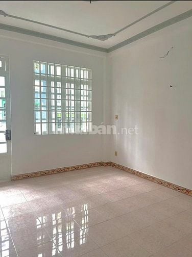 Cho thuê nhà MT đường số 42 (khu Bình Phú 2) P10, Q6 giá 13tr