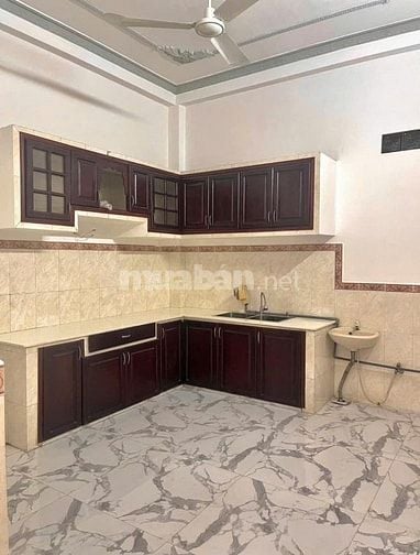 Cho thuê nhà MT đường số 42 (khu Bình Phú 2) P10, Q6 giá 13tr
