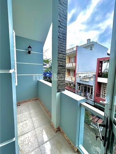 Cho thuê nhà MT đường số 42 (khu Bình Phú 2) P10, Q6 giá 13tr