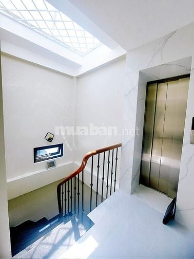Bán nhà Minh Khai hàng xóm Time City, 50m2, 5t, mt 4m, đẹp ở ngay.