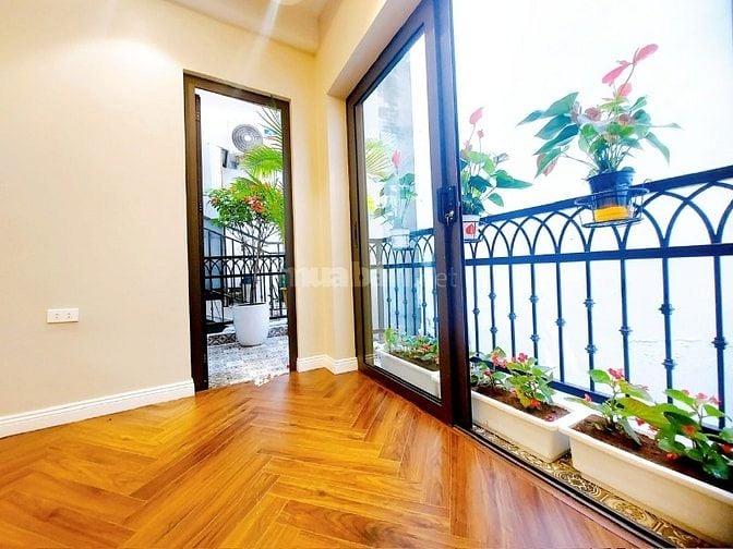 Bán nhà Minh Khai hàng xóm Time City, 50m2, 5t, mt 4m, đẹp ở ngay.