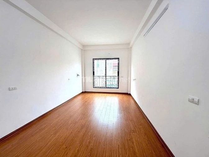 🏡 CHÍNH CHỦ BÁN NHÀ 5 TẦNG ĐẸP LONG BIÊN – GẦN TRƯỜNG HỌC, GIAO THÔNG