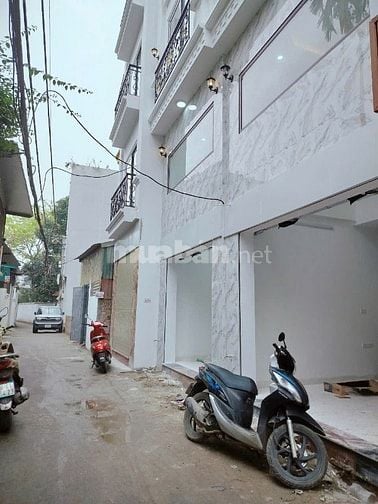 🏡 CHÍNH CHỦ BÁN NHÀ 5 TẦNG ĐẸP LONG BIÊN – GẦN TRƯỜNG HỌC, GIAO THÔNG
