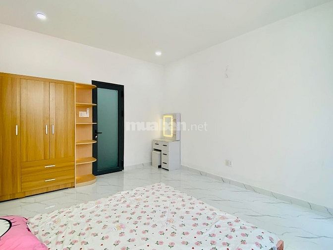 Nhà 3 lầu đẹp CAO CẤP hẻm xe hơi 5m Bùi Quang Là, P12, Q.Gò Vấp.