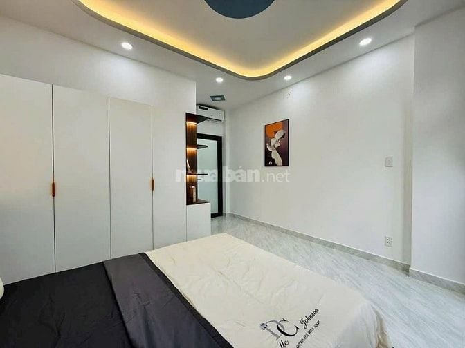 NHÀ ĐẸP-GIÁ TỐT-TRUNG TÂM PHÚ NHUÂN-SỔ HỒNG RIÊNG-ĐANG CHO THUÊ 15TR/T