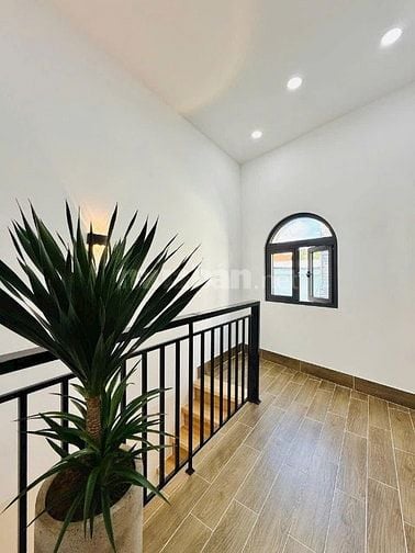 CÔ THU BÁN NHÀ!Đ.Đồng Đen Phường 13 Quận Tân Bình,DT:49m2/3.180 Tỷ,SHR
