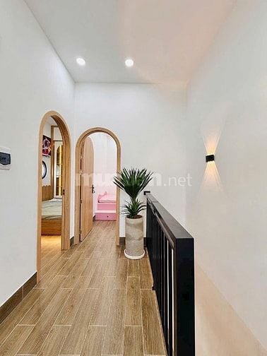CÔ THU BÁN NHÀ!Đ.Đồng Đen Phường 13 Quận Tân Bình,DT:49m2/3.180 Tỷ,SHR