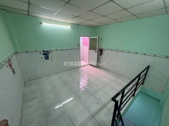 Bán nhà nguyên căn 186/36/4 Nguyễn Sơn,phú thọ hòa, tân phú. 