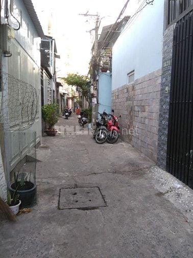Bán nhà nguyên căn 186/36/4 Nguyễn Sơn,phú thọ hòa, tân phú. 