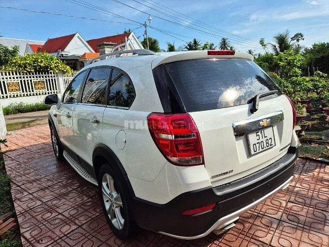 Cần bán Captiva (LTZ) sx:2015 At,màu trắng,gđ sử dụng mới 95%