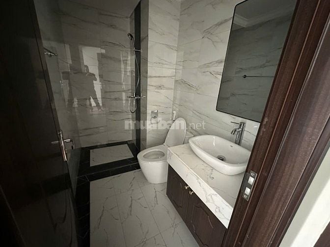 Cho Thuê Biệt Thư Liền Kề Tại The Empire Vinhomes Ocean Park 2 giá 7tr