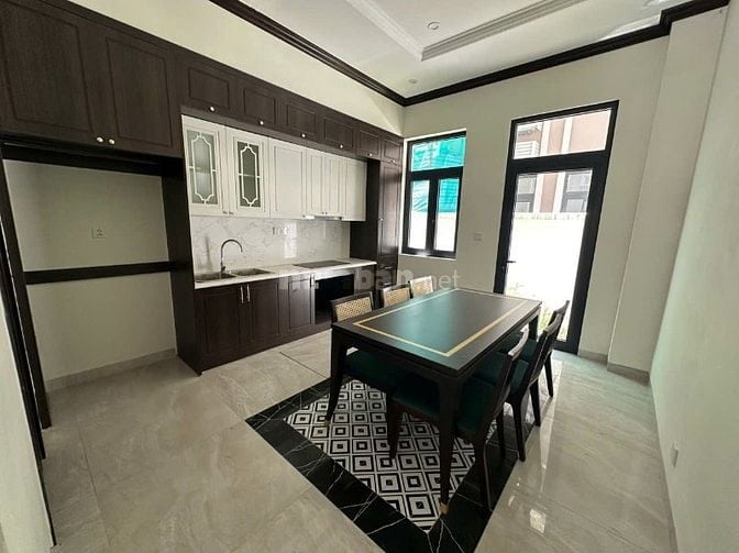 Cho Thuê Biệt Thư Liền Kề Tại The Empire Vinhomes Ocean Park 2 giá 7tr