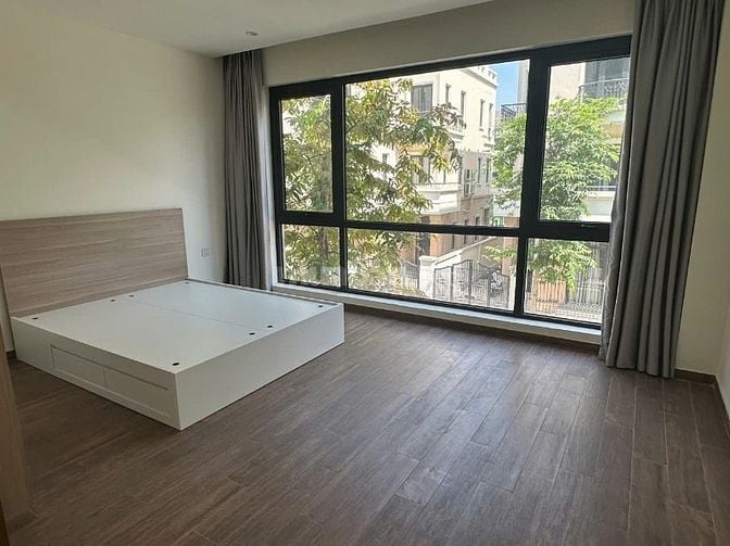 Cho Thuê Biệt Thư Liền Kề Tại The Empire Vinhomes Ocean Park 2 giá 7tr