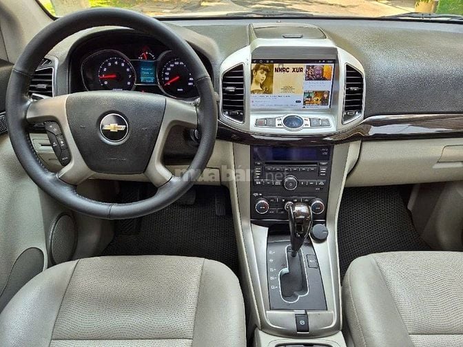 Cần bán Captiva (LTZ) sx:2015 At,màu trắng,gđ sử dụng mới 95%
