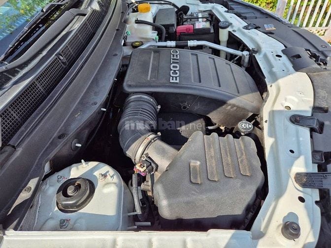 Cần bán Captiva (LTZ) sx:2015 At,màu trắng,gđ sử dụng mới 95%