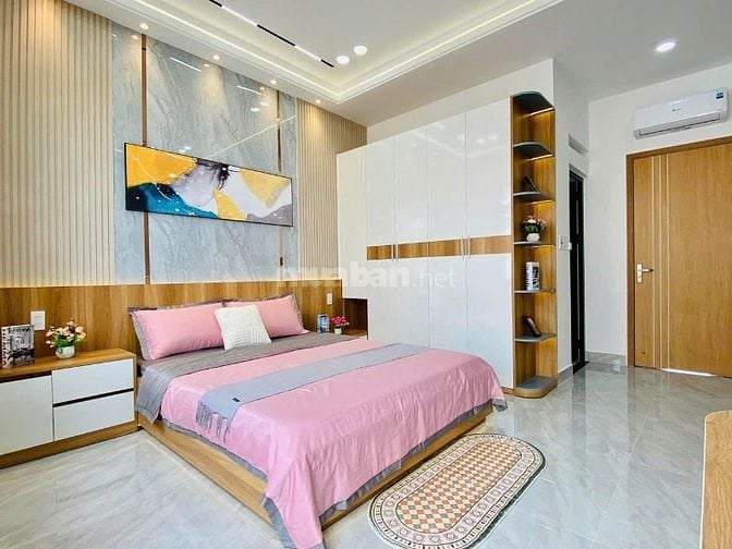 Chú Sáu cần bán nhà DT 71m2 Thạnh Lộc 19 P.Thạnh Lộc Q12 giá 3tỷ890tr