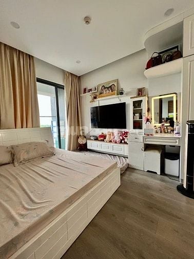 Bán căn 2PN, 85m2, Diamond Plus, view công viên, ntcb, có ô xe hơi