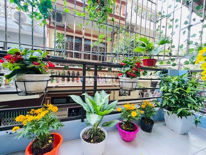 Quỳnh Mai-Hai Bà Trưng-1 Nhà Ra Phố-Phân Lô-ÔTÔ-DT43m/5TẦNG-Hơn 11TỶ 
