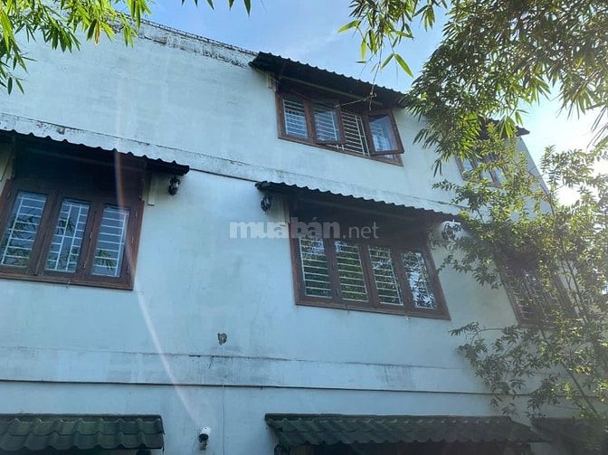 Bán nhà Biệt thự sân vườn Q12 , có dự án 2 MT , 600 m2 