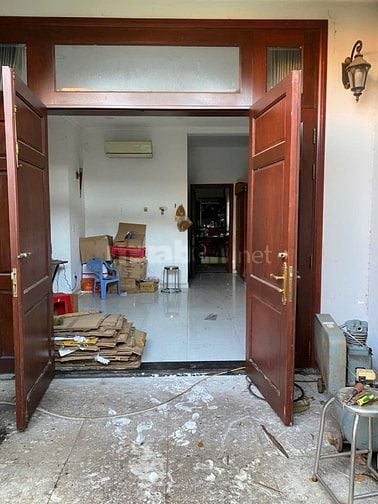 Bán nhà Biệt thự sân vườn Q12 , có dự án 2 MT , 600 m2 