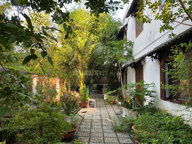 Bán nhà Biệt thự sân vườn Q12 , có dự án 2 MT , 600 m2 