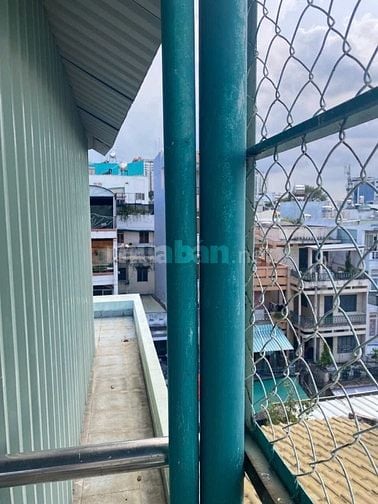 Bán nhà mặt tiền Quận 10 , gần chợ Nguyễn tri phương, 16,8 tỷ 