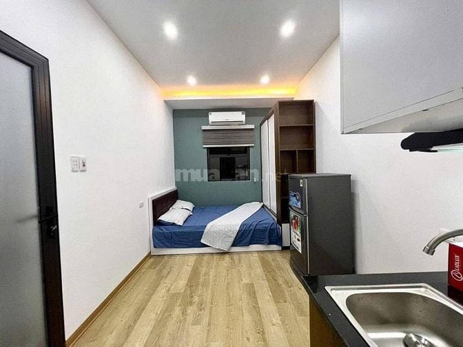 Bán CHDV Pháo Đài Láng 60m, 5 tầng dòng tiền 50tr/tháng. Giá 12 tỷ