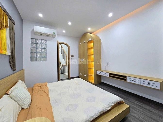 Nhà trung tâm đà nẵng.3 phút về biển mỷ khê, 3 phút ra cầu rồng,10 tỷ